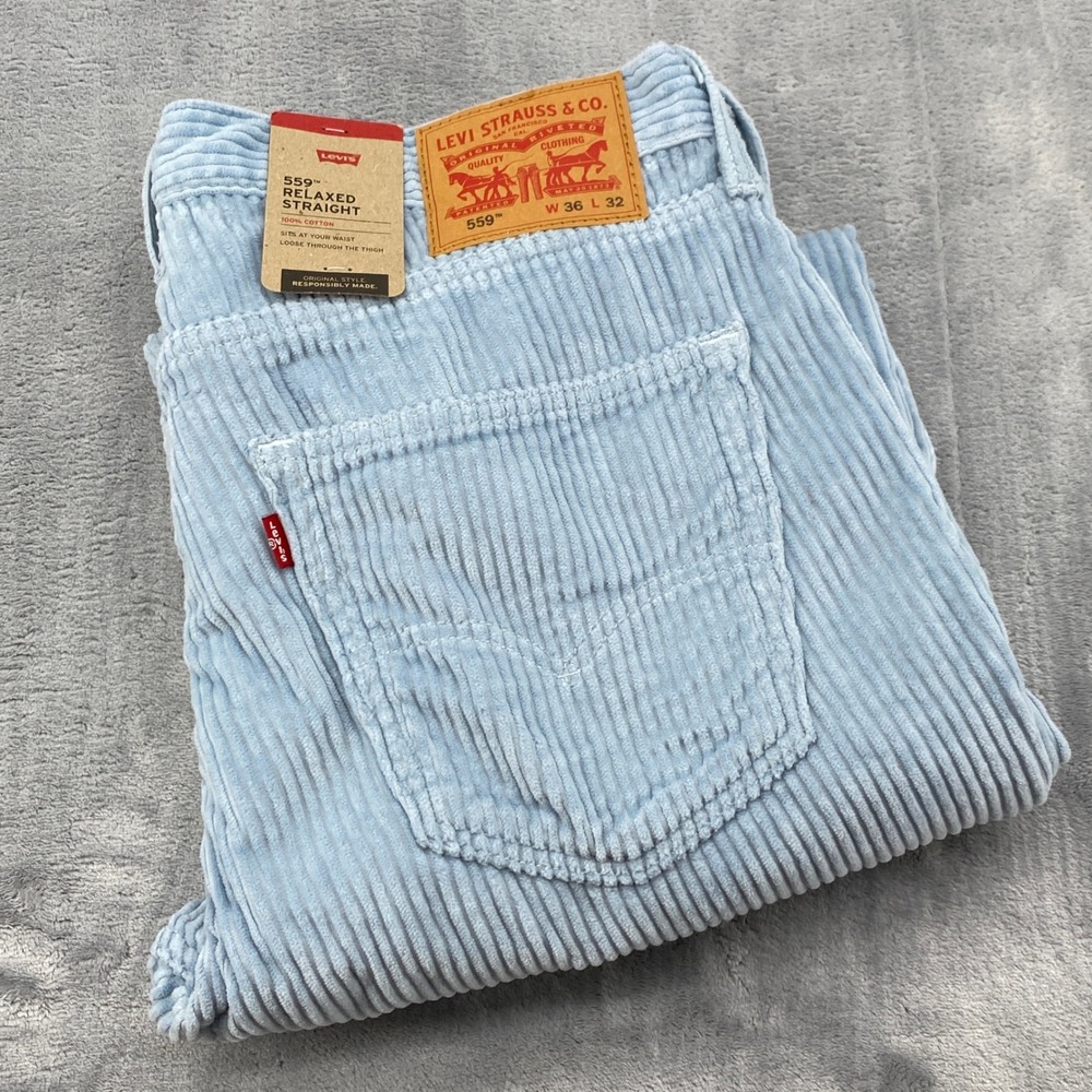 Levis 559 Relaxed Straight Corduroy Pants Mens 36x32 Light Blue 00559-1061 NWT